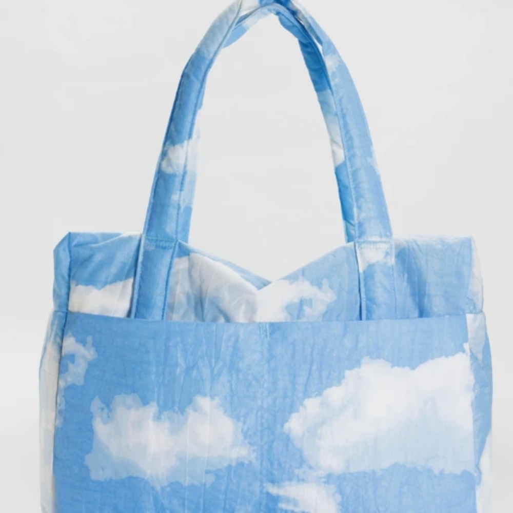 Cloud Print Cloud Standard-Sized Carry On